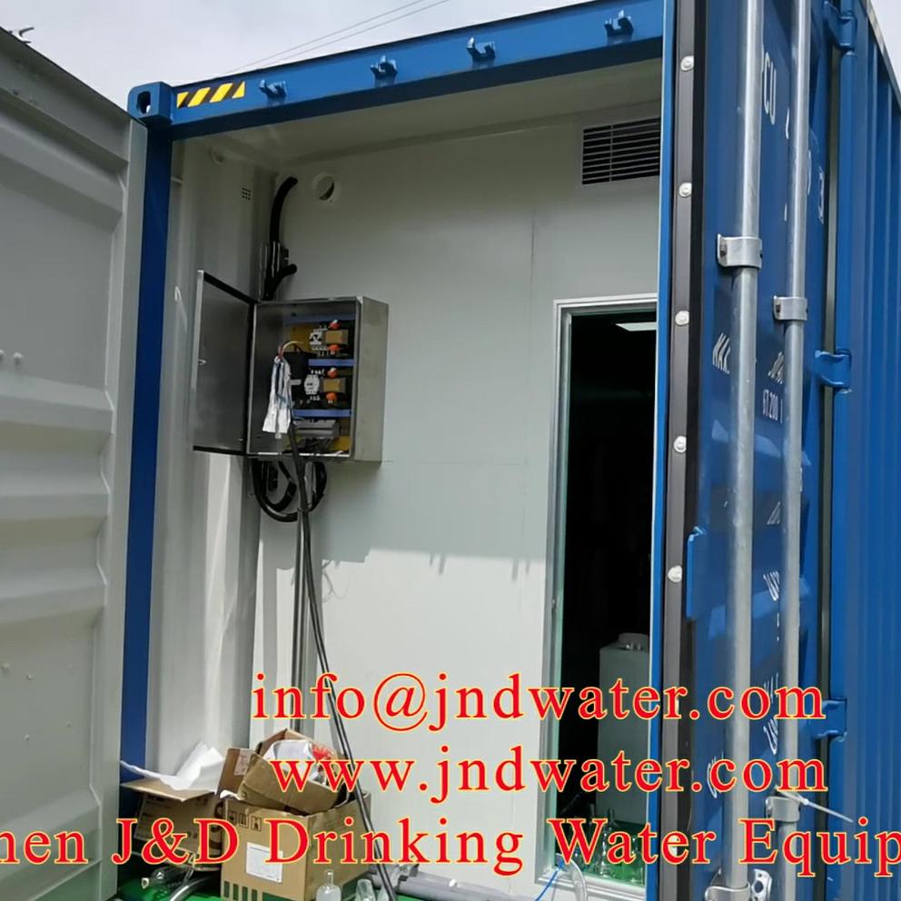 Small Bottle Water Filling Machine Plant In a Container