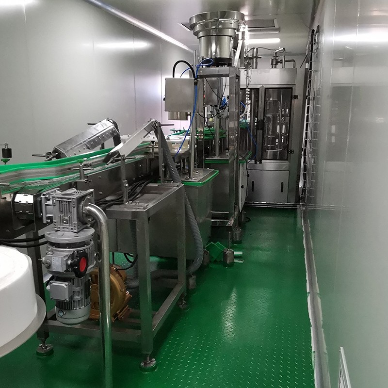JD WATER-Water Plant Machine Manufacturer, Jndwater Container Small Drinking Water Filling Plant | J-3